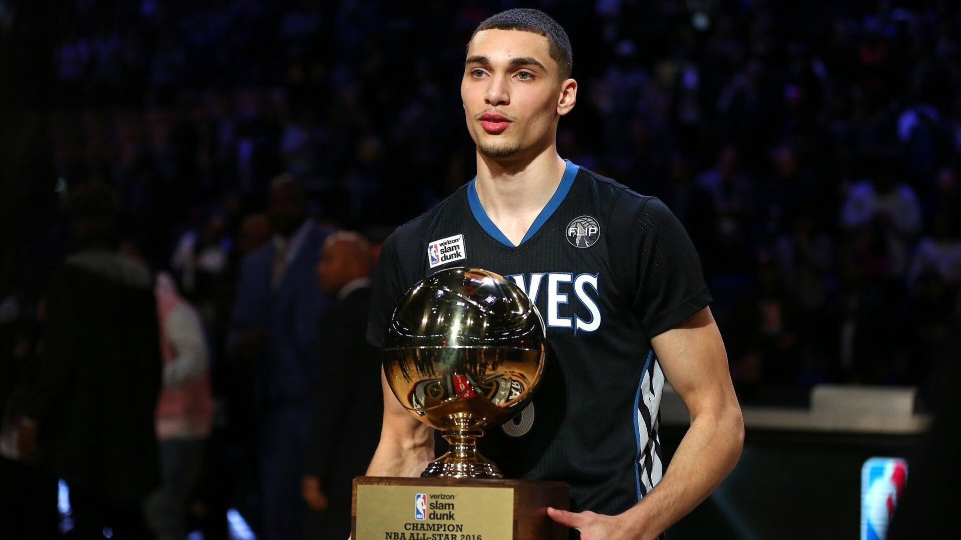 克罗地亚队在国际赛场上杀出重围，赢得关注，克罗地亚球赛